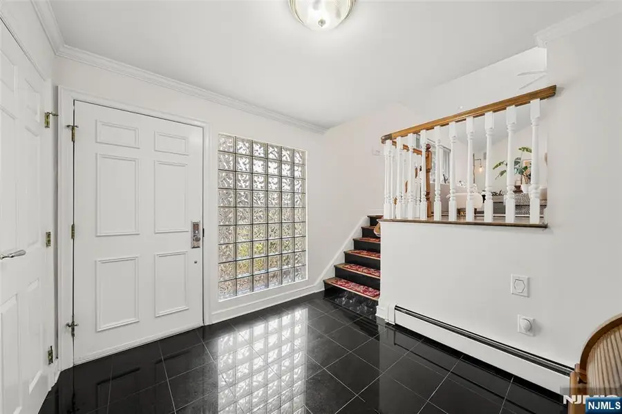 67 Stewart Street, Demarest, NJ 07627 - #3