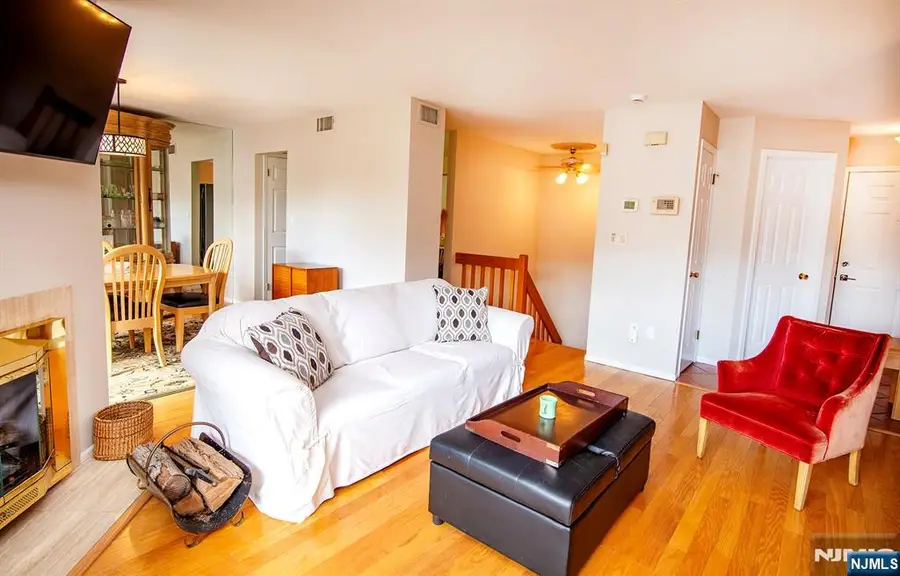 507 Windsor Drive 107, Palisades Park, NJ 07650 - #3