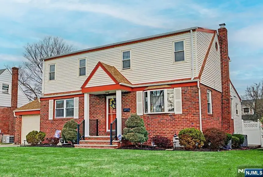 27 Westwood Drive, Fair Lawn, NJ 07410 - #2