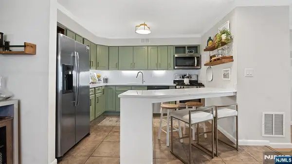 42 Triumph Court A, East Rutherford, NJ 07073