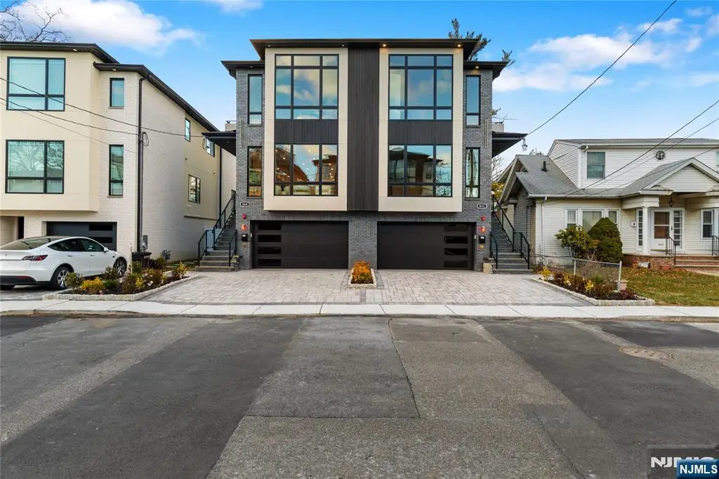 811 Jassamine Way, Fort Lee, NJ 07024 - #1