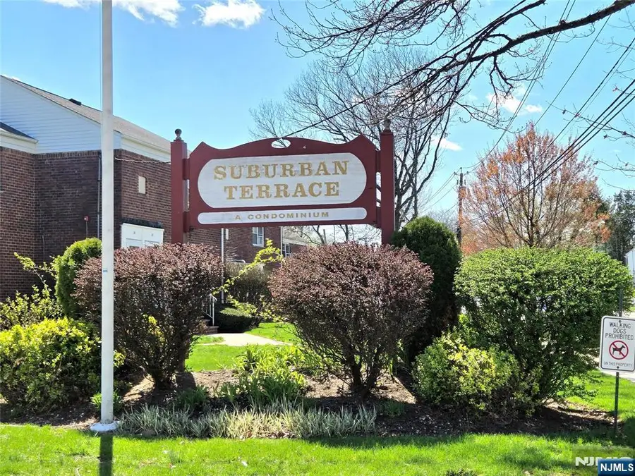 479 Maple Hill Drive 42, Hackensack, NJ 07601 - #3