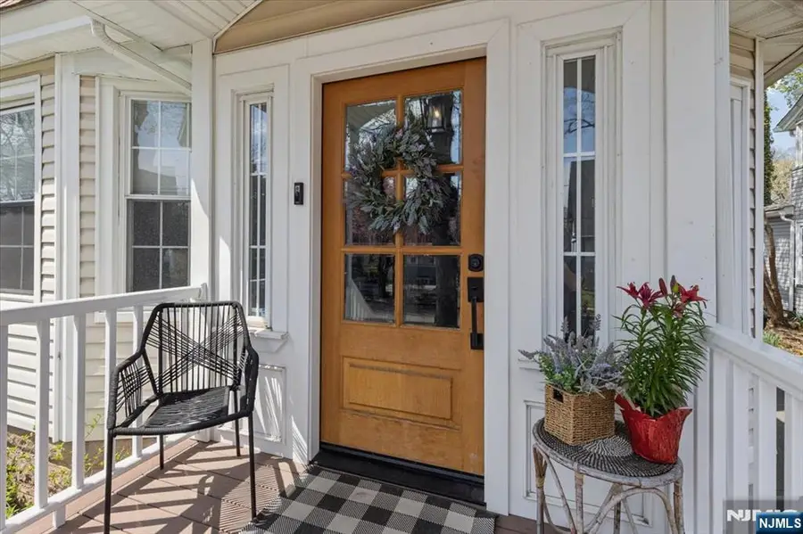 36 Hasbrouck Place, Rutherford, NJ 07070 - #3