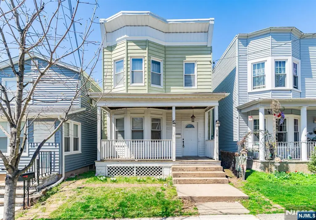 538 Jefferson Street, Carlstadt, NJ 07072 - #1