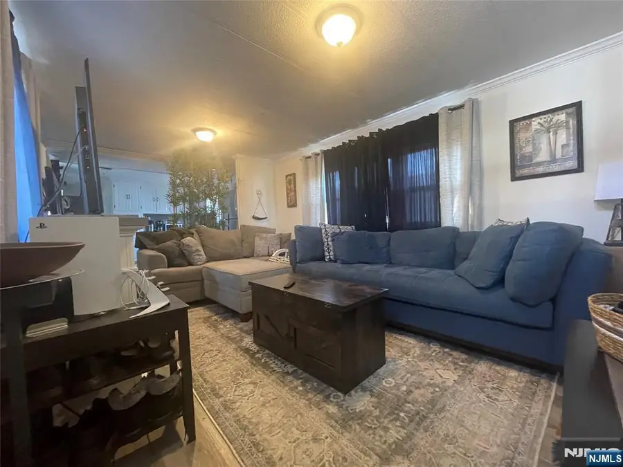 28 Finns Drive, Wayne, NJ 07470 - #2