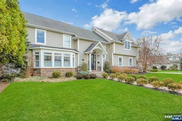 110 Terbell Parkway, River Vale, NJ 07675