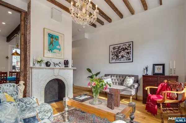 267 Ogden Avenue, Jersey City, NJ 07307