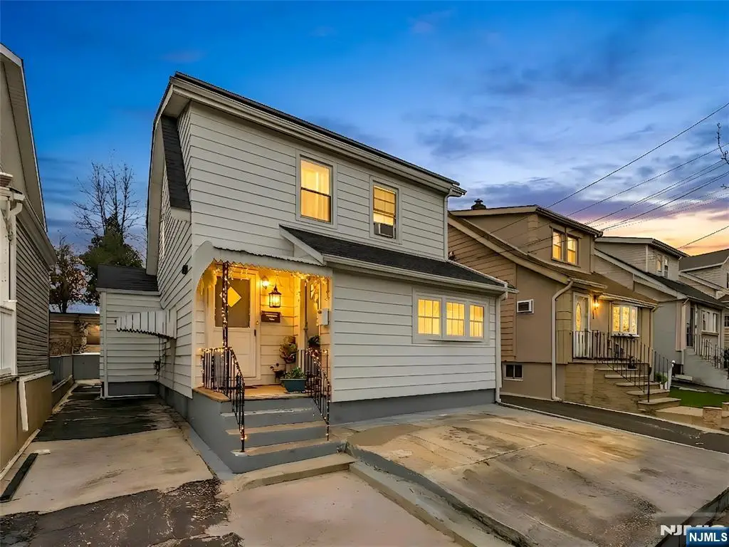 1046-1048 26th Street, Paterson, NJ 07513 - #1