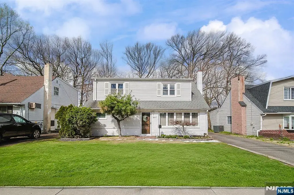 907 Spring Valley Road, Maywood, NJ 07607 - #1