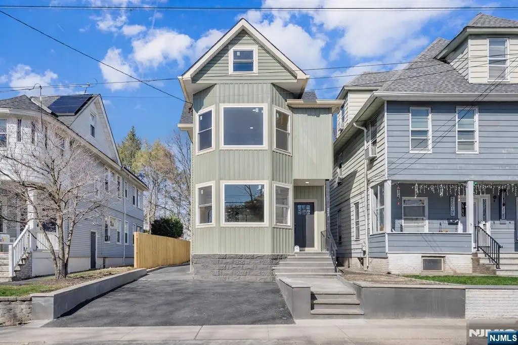 249 Hillside Avenue, Leonia, NJ 07605 - #1