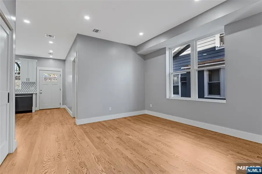 191 Franklin Street, Secaucus, NJ 07094 - #3