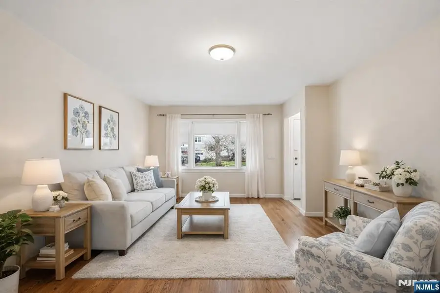 25 Hillside Terrace, Livingston, NJ 07039 - #3