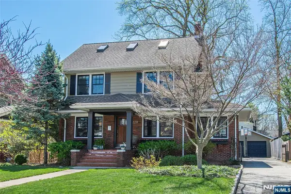 229 Watchung Avenue, Montclair, NJ 07043