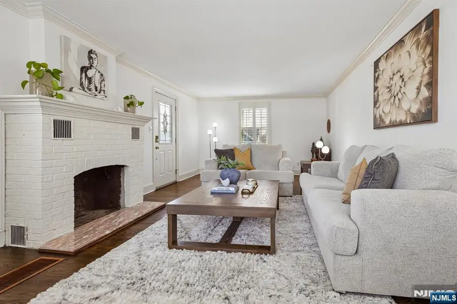 122 Johnson Avenue, Mahwah, NJ 07430 - #3