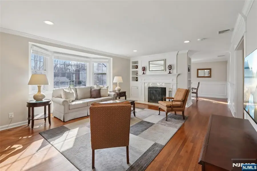 395 Frances Place, Wyckoff, NJ 07481 - #3