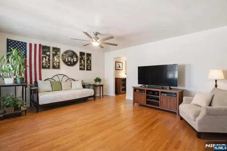 236 Garfield Avenue, Jersey City, NJ 07305 - #2