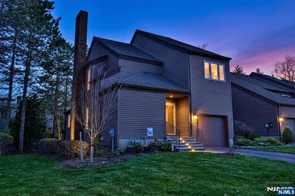 42 Bellgrove Drive, Mahwah, NJ 07430 - #1