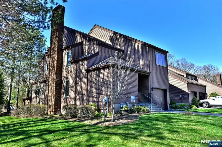 42 Bellgrove Drive, Mahwah, NJ 07430 - #2