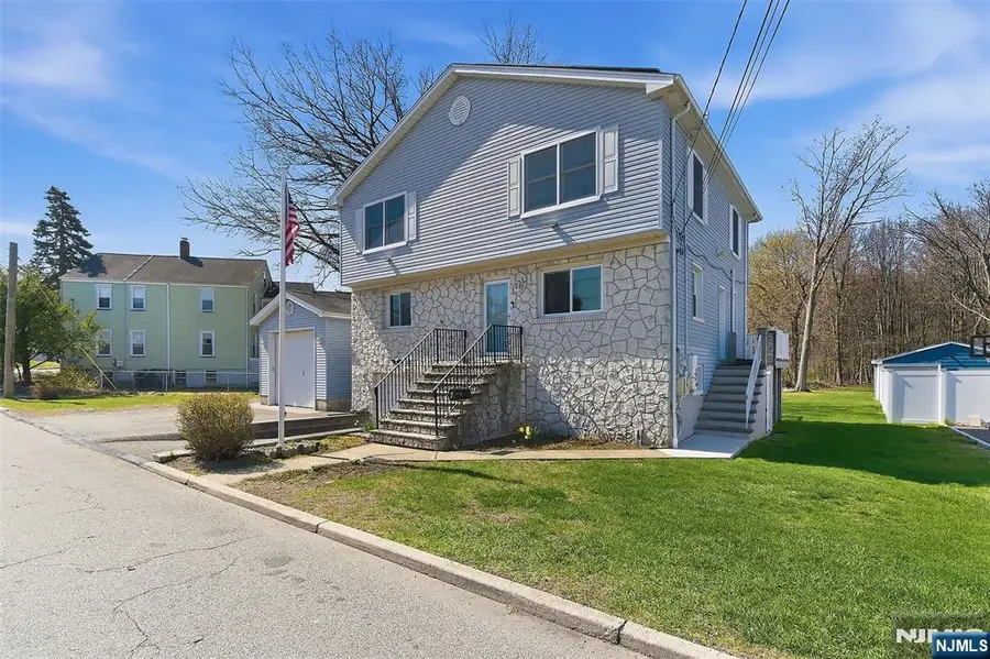 7 Franklin Street, Little Ferry, NJ 07643 - #3