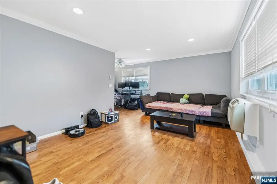 162 Belleville Avenue 1A, Bloomfield, NJ 07003 - #2