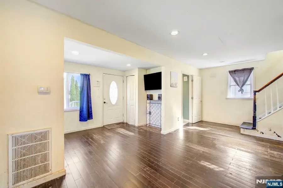 1104 Congress Avenue, Teaneck, NJ 07666 - #3