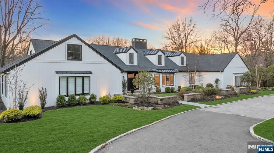 16 Greenbrook Road, Caldwell, NJ 07006 - #2