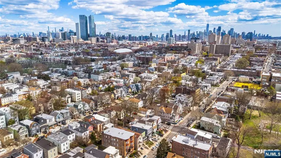 66 Gautier Avenue 302, Jersey City, NJ 07306 - #2