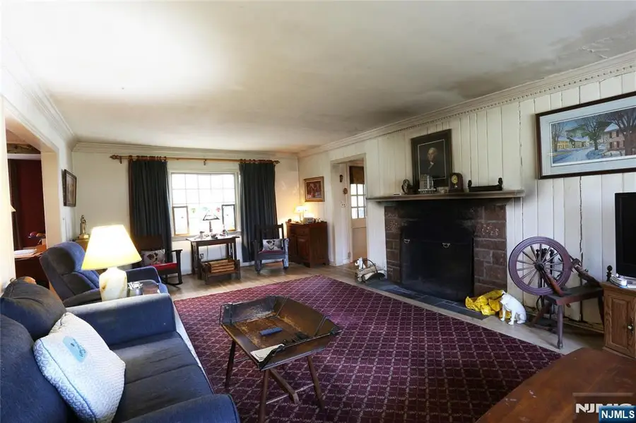435 Carlton Road, Wyckoff, NJ 07481 - #3