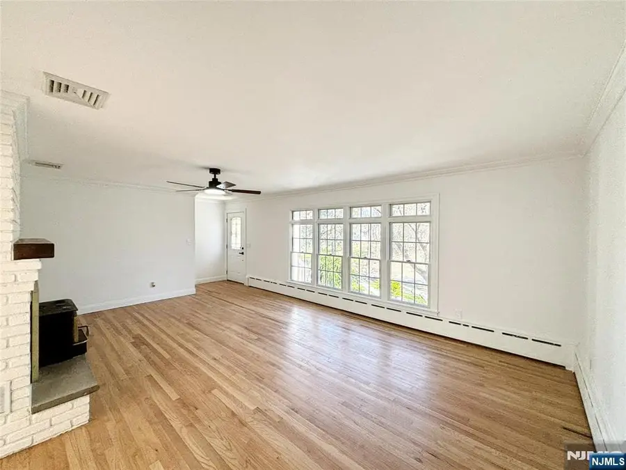 4 Baker Road, Vernon, NJ 07461 - #2