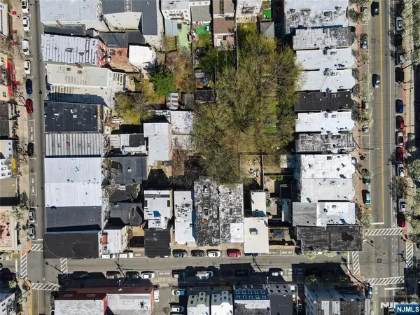 414 Monastery Place, Union City, NJ 07087