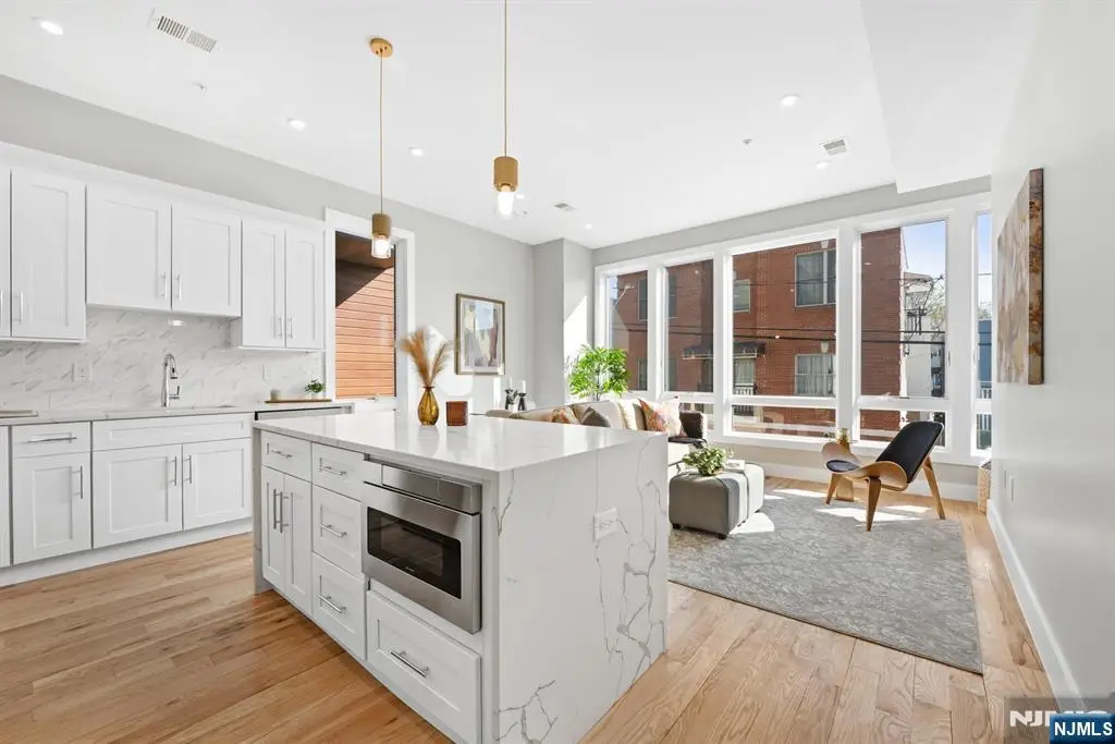 126 De Kalb Avenue, Jersey City, NJ 07306 - #1