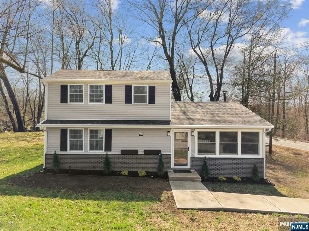 4 Melody Lane, West Milford, NJ 07480 - #1