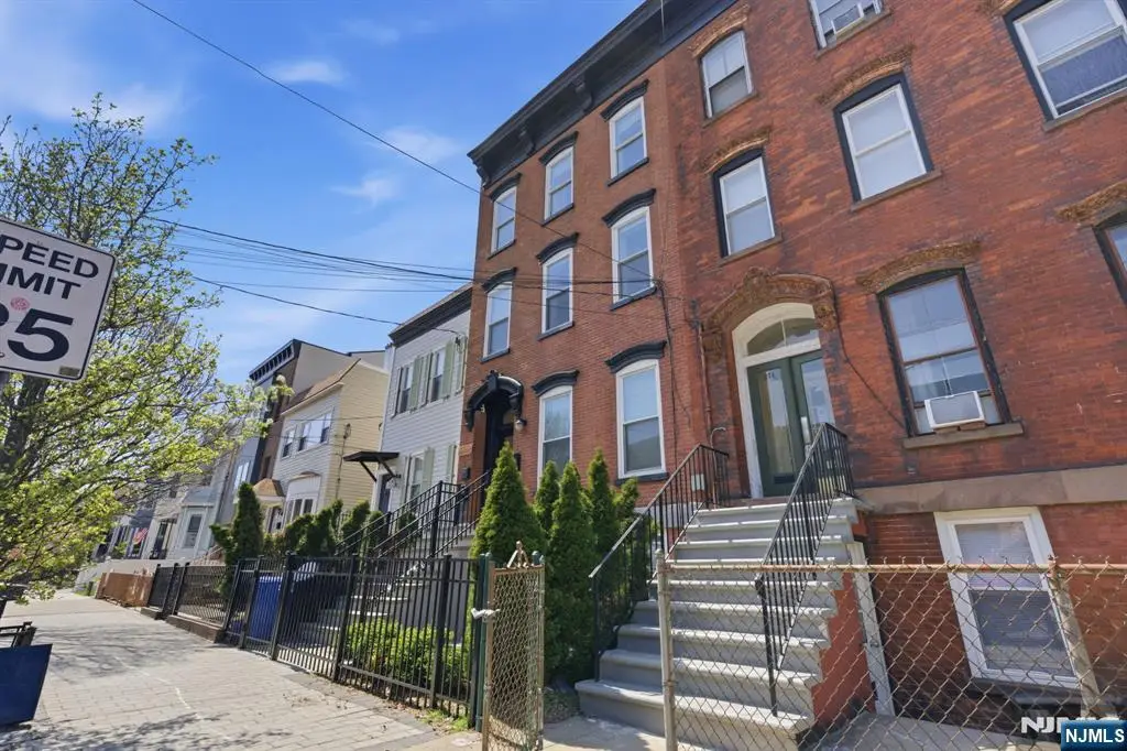 269 Ogden Avenue 1, Jersey City, NJ 07307 - #1