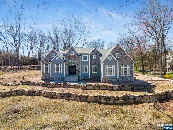 249 Terrace Road, Franklin Lakes, NJ 07417