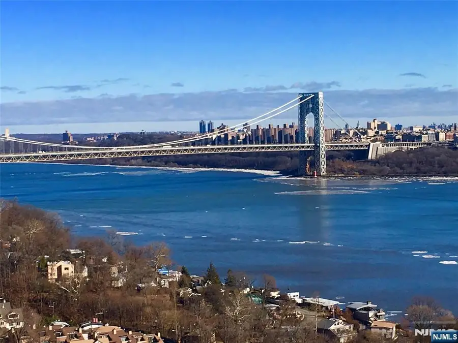 3 Horizon Road 1418, Fort Lee, NJ 07024 - #3