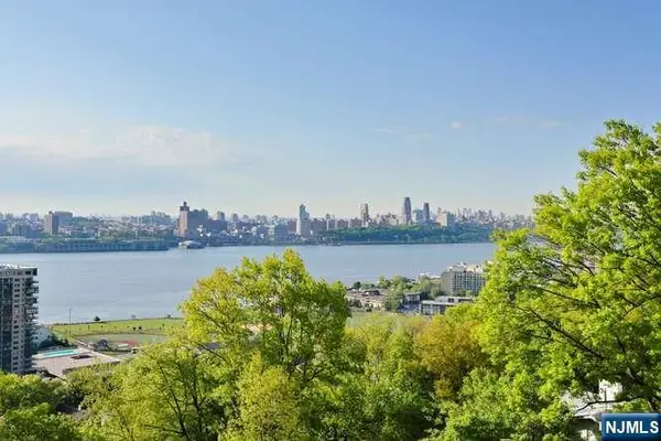 1 Horizon Road 605, Fort Lee, NJ 07024