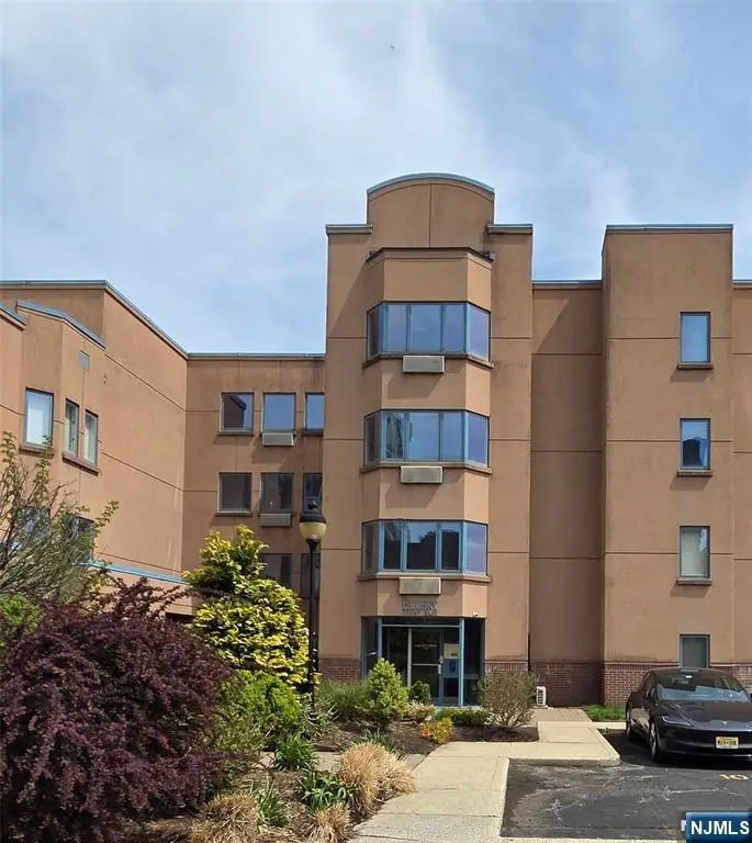 603 Ellery Court 603, Edgewater, NJ 07020 - #1