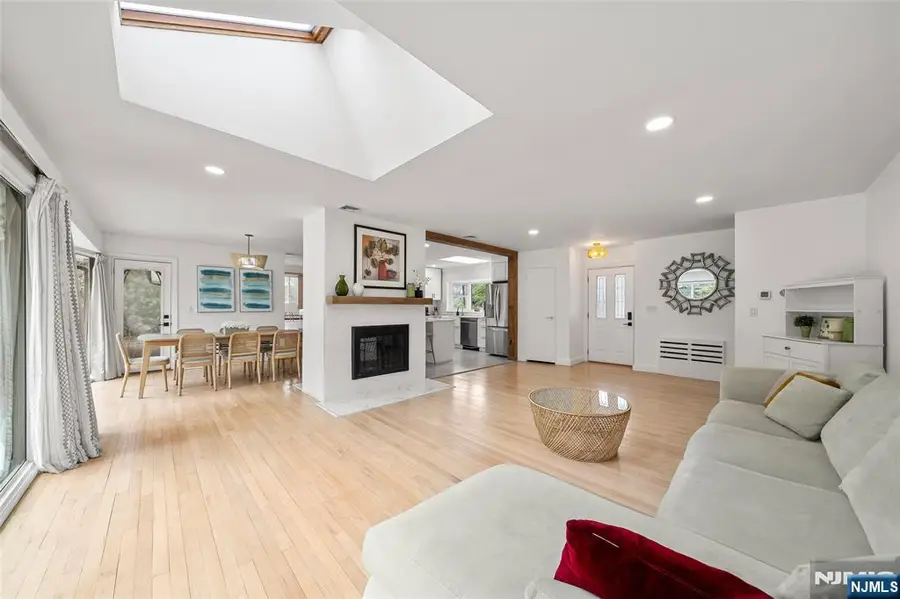 7 Wierimus Lane, Hillsdale, NJ 07642 - #3