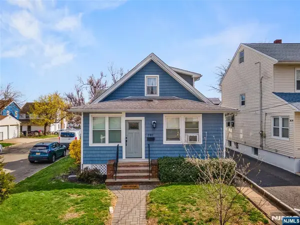 191 9th Street, Clifton, NJ 07011