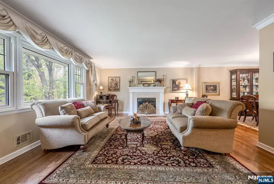 485 Eisenhower Court, Wyckoff, NJ 07481 - #3