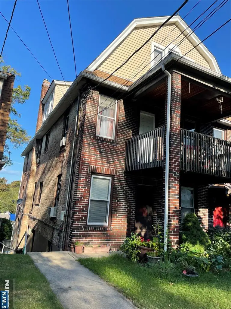 200 Ridgefield Avenue, Bogota, NJ 07603 - #1