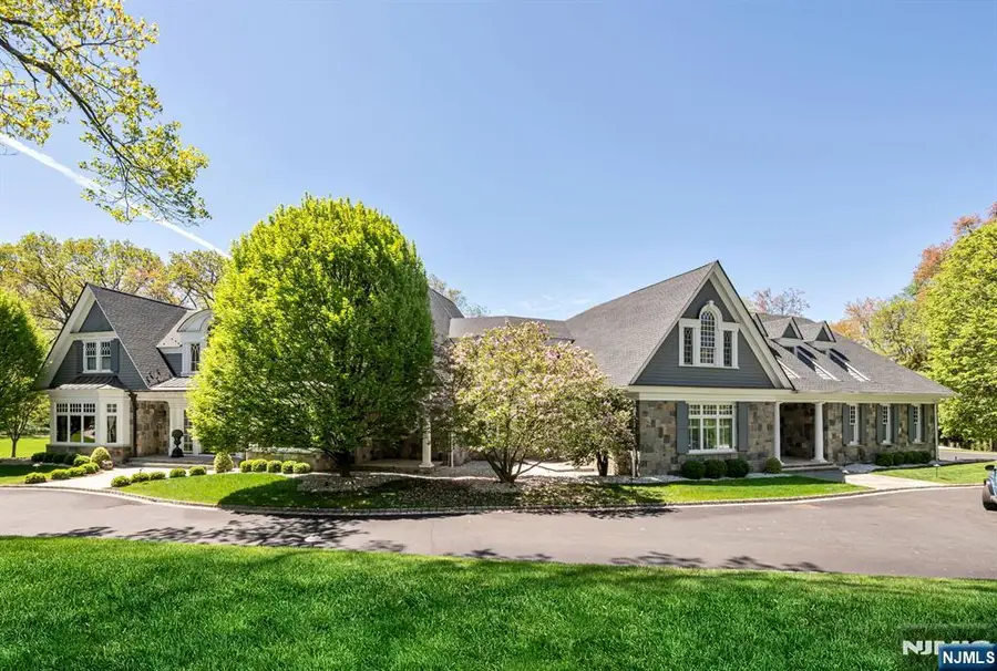 340 Indian Trail Drive, Franklin Lakes, NJ 07417 - #3