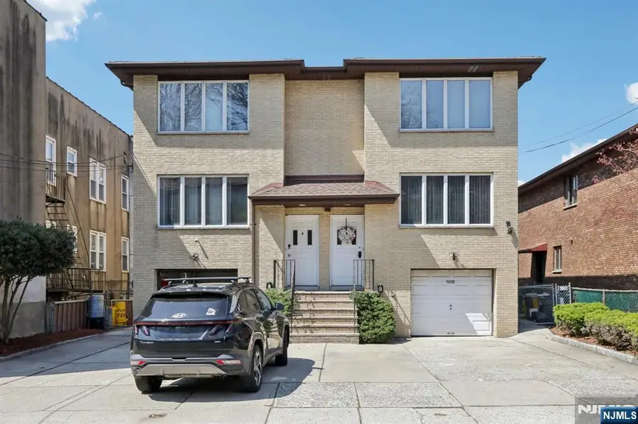 505 3rd Street, Palisades Park, NJ 07650 - #2