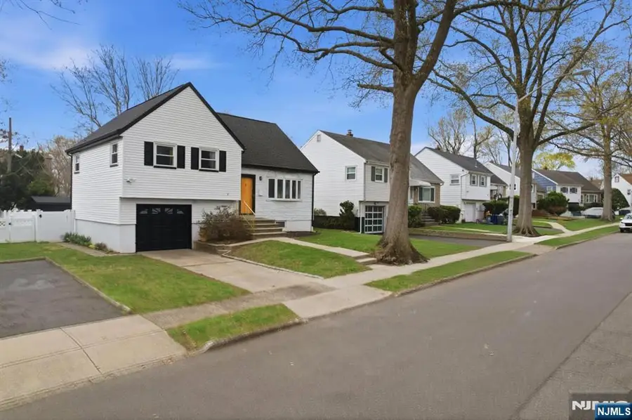 51 Albert Terrace, Bloomfield, NJ 07003 - #3