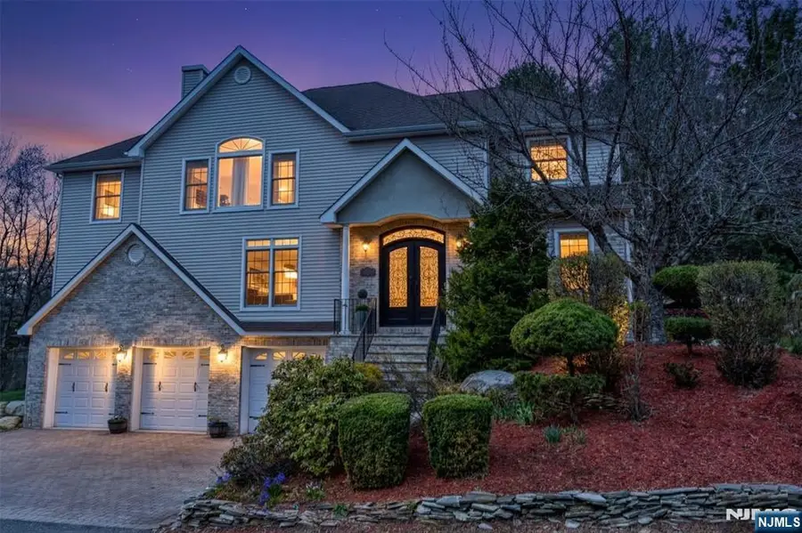 1 Kingsland Road, Montville, NJ 07005 - #3