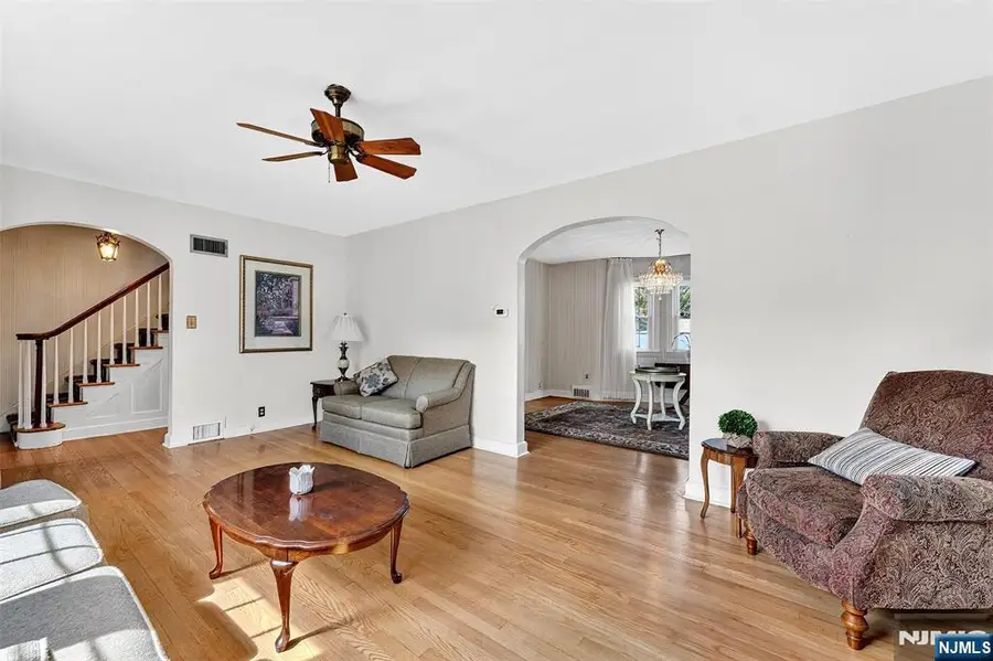 68 Ilford Avenue, North Arlington, NJ 07031 - #2