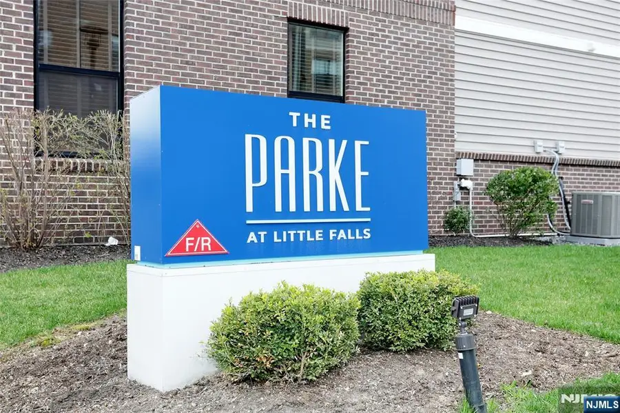 54 Harvest Way 605X, Little Falls, NJ 07424 - #2