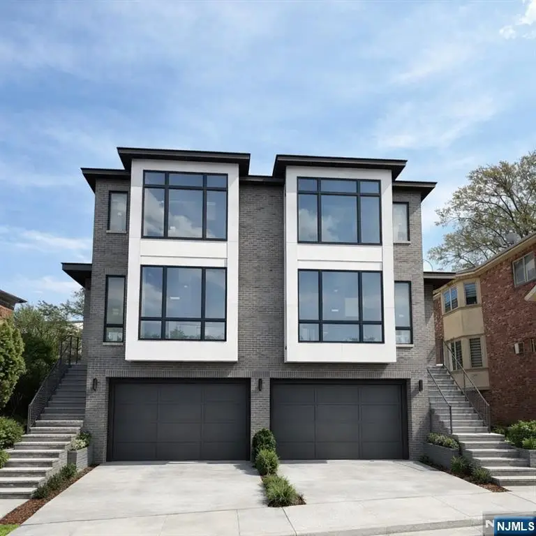 156 Morningside Lane, Palisades Park, NJ 07650 - #1