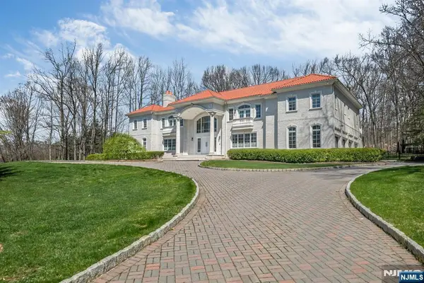 11 Alford Drive, Saddle River, NJ 07458