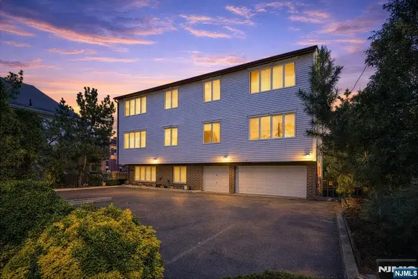 61 Eastern Way 3, Rutherford, NJ 07070